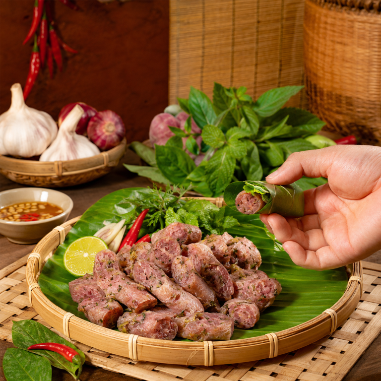 Từ món ăn vùng núi đến sản phẩm quà tặng chỉn chu